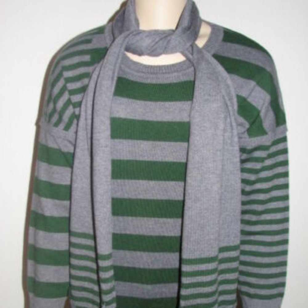 Elio Women Celinc Striped Sweater With Matching Scarf -Green & Gray
